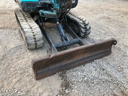 ขาย 175,000 บาท KOMATSU PC20-7E เครื่องดี ปั้มแรง ตีนยางสวย เอวแน่น พร้อมใช้  รถอยู่  นครปฐม โทร 0610710295  สนใจ รายการสินค้า อื่นๆ ที่ เว็ปไชค์ Truck2Hand https://www.truck2hand.com/index.php?actions=content/search&amp;member_id=136193  Facebook ส่วนตัว