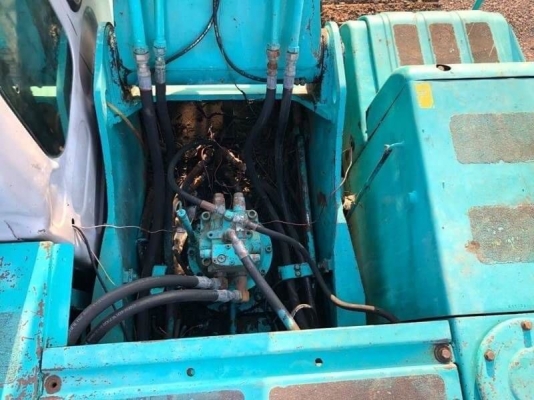 ขาย 895,000 บาท KOBELCO SK200 MARK 6 YN07 ทำงาน 18,xxx ชม เครื่องดี ปั้มแรง ไฟฟ้าครบ โช่หนา 2 ข้าง แอร์มี เอกสารเล่มทะเบียน  รถอยู่  นครปฐม โทร 0610710295  สนใจ รายการสินค้า อื่นๆ ที่ เว็ปไชค์ Truck2Hand https://www.truck2hand.com/index.php?actions=conten