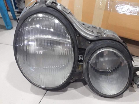 ไฟหน้า Benz W210 ตากลมขาย3500 ไฟหน้า Benz W210 ตากลมขาย3500