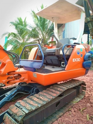 ขายจ้า..AIRMAN. AX30-2 เก่านอกแท้  ปั๊มดี เครื่องสวย  แทรคเหล็ก พร้อมใช้  ลองระบบกันได้ทุกวัน โทร 089-3818694 จ๊อย