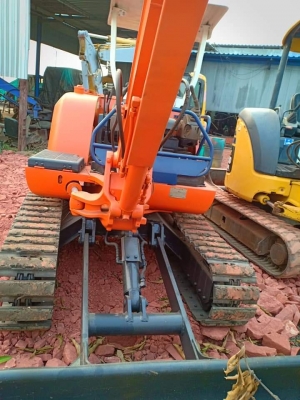 ขายจ้า..AIRMAN. AX30-2 เก่านอกแท้  ปั๊มดี เครื่องสวย  แทรคเหล็ก พร้อมใช้  ลองระบบกันได้ทุกวัน โทร 089-3818694 จ๊อย