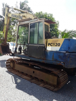 ขายแบคโฮ KOMATSU.PC120-3 สภาพพร้อมใช้งานเอกสารซื้ิอขายราคา 370,000