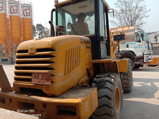 ขาย 490,000 รถตักล้อยาง 2 คิว XGMA XG 918 ปี 2013 เครื่องดี เกียร์แรง เอวแน่น ยางสวย หัวเก๋ง เล่มทะเบียน ซื้อใหม่ป้ายแดง รถสวยพร้อมใช้งาน รถอยู่ ขอนแก่น 090-772-3710 090-772-3708