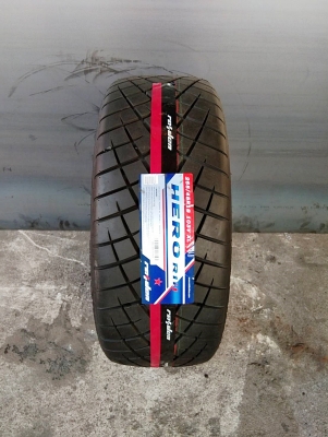 HERO R111 255/45R18 ยางซิ่งขอบขาว ราคาพิเศษ
