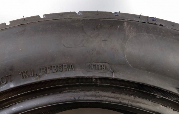 HERO R111 195/55R15 ยางซิ่งขอบขาว ปี19 HERO R111 195/55R15 ยางซิ่งขอบขาว ปี19