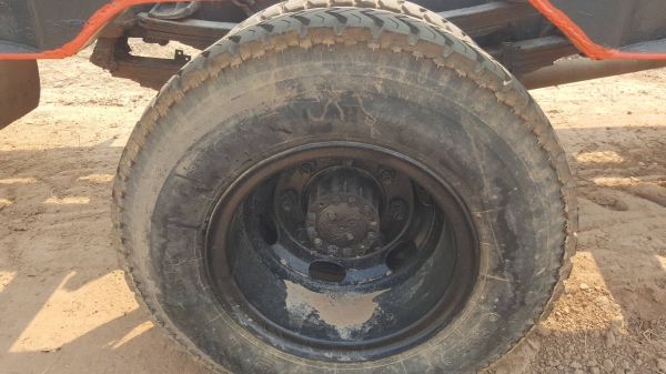 ขาย เทนเลอร์ท้ายลาด 6 ล้อ ISUZU หัวยาว เครื่อง TX คัสซีสวยตลอดเส้น หางแข็งแรง เล่มทะเบียนครบ