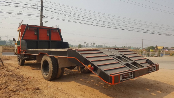 ขาย เทนเลอร์ท้ายลาด 6 ล้อ ISUZU หัวยาว เครื่อง TX คัสซีสวยตลอดเส้น หางแข็งแรง เล่มทะเบียนครบ