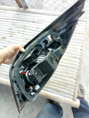 ไฟท้าย BMW E60 LCI ข้างซ้าย