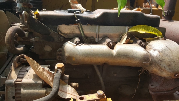 ขาย แบคโฮ KOMATSU PC60-5 เครื่อง 4BE1 ปั้มเดิม ช่วงล่างดี รถใช้งานได้ปกติ เอกสารใบซื้อขาย