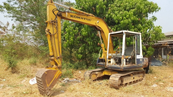 ขาย แบคโฮ KOMATSU PC60-5 เครื่อง 4BE1 ปั้มเดิม ช่วงล่างดี รถใช้งานได้ปกติ เอกสารใบซื้อขาย
