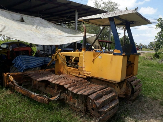 ขายรถแทรคเตอร์ KOMATSU D20PLL-6 ราคา 280000