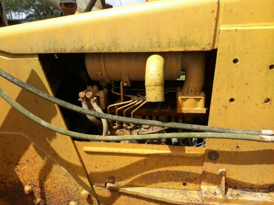 ขายรถแทรคเตอร์ KOMATSU D20PLL-6 ราคา 280000