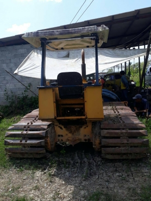 ขายรถแทรคเตอร์ KOMATSU D20PLL-6 ราคา 280000