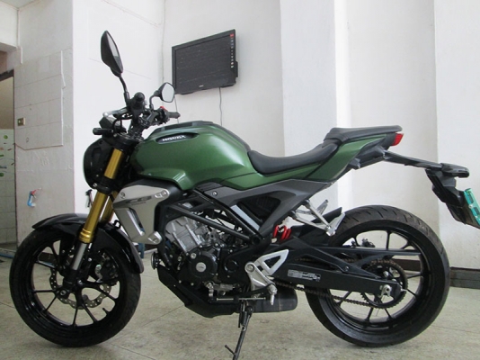 (โอนฟรี) ขาย Honda CB 150 R ไมล์แท้ 3280 กม ปี 2018 สภาพสวยเดิมๆ