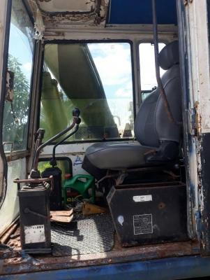 มี VDO ให้ชม.KOMATSU PC120-3 ราคา 420000