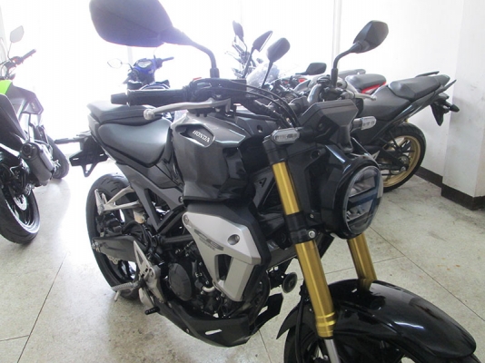 (โอนฟรี) ขาย Honda CB 150 R ไมล์แท้ 3583 กม ปี 2018 สภาพสวยเดิมๆ เครื่องหัวฉีดประหยัดน้ำมัน