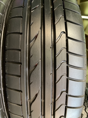 ล้อแม็กป้ายแดง Mitsu Mirage GLS ขอบ 15 สีดำหน้าเงา พร้อมยางป้ายแดง Bridgestone 175-55-15 ปลายปี 17 แม็กสวย ดอกเต็ม มีตุ่ม