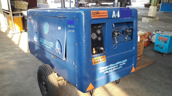 ขายเครื่องปั๊มลม แบบลากจูง Airman PDS175S # ขนาด 7 บาร์ 175cfm เครื่อง ISUZU C240 สภาพดี  พร้อมใช้  110000 บาท  โทร084-5424150 line id : rapinzat