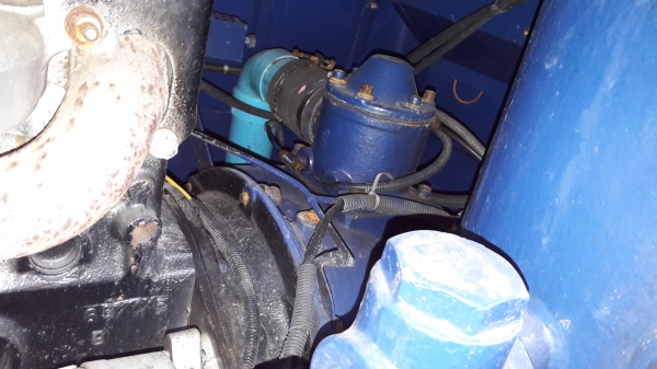 ขายเครื่องปั๊มลม แบบลากจูง Airman PDS175S # ขนาด 7 บาร์ 175cfm เครื่อง ISUZU C240 สภาพดี  พร้อมใช้  110000 บาท  โทร084-5424150 line id : rapinzat