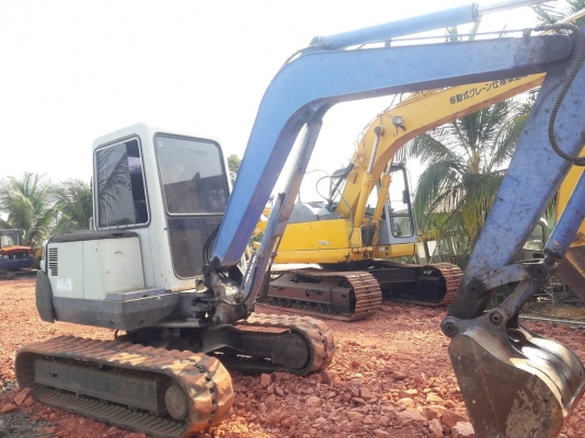 ขายจ้า..MITSUBISHI MN45B เก่าในสภาพดี เดิมๆๆเครื่องปั๊มดีเครื่องปั๊มดี แอร์เย็น 6,xxx ชั่วโมง โทร 089-3818694 จ๊อย