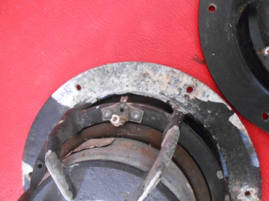 ลำโพง6.5 นิ้ว Dynaudio ขายตามสภาพ ใช้งานได้ปกติ