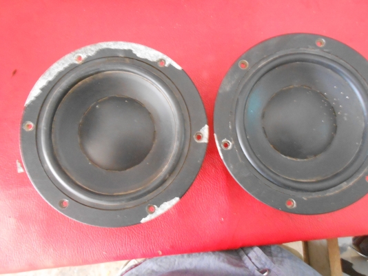 ลำโพง6.5 นิ้ว Dynaudio ขายตามสภาพ ใช้งานได้ปกติ