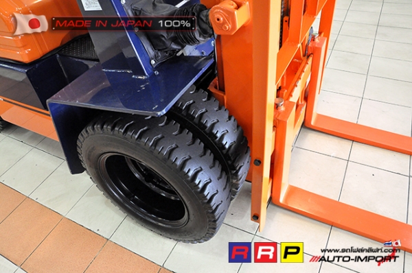 ขายรถโฟล์คลิฟท์มือสอง TOYOTA รุ่น 5FGL20-40325 นำเข้าจากประเทศญี่ปุ่น 100\% ไม่เคยใช้งานในไทย