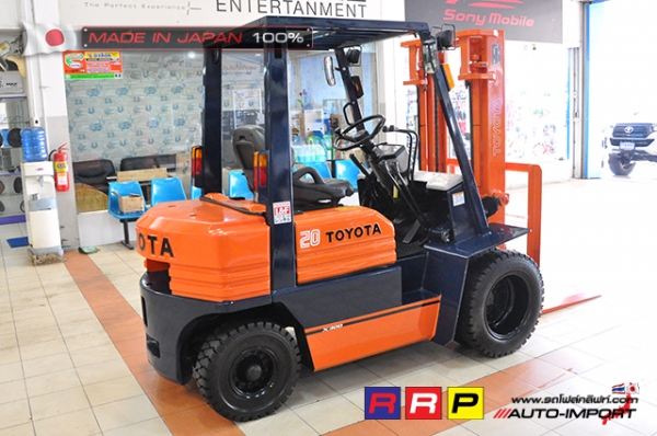 ขายรถโฟล์คลิฟท์มือสอง TOYOTA รุ่น 5FGL20-40325 นำเข้าจากประเทศญี่ปุ่น 100\% ไม่เคยใช้งานในไทย