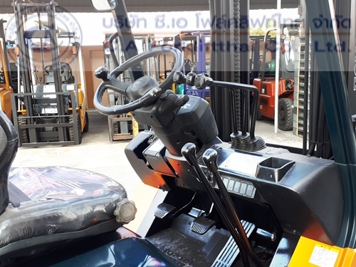 ขาย รถโฟล์คลิฟท์ TOYOTA รุ่น 7-FD25