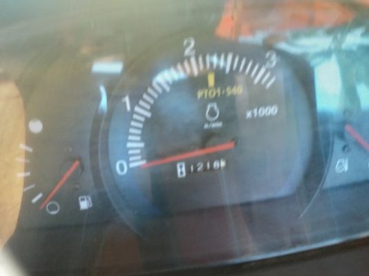 ขายคูโบต้าL4708พร้อมผานพรวนตราช้างราคา390,000ต่อรองได้นะค่ะ