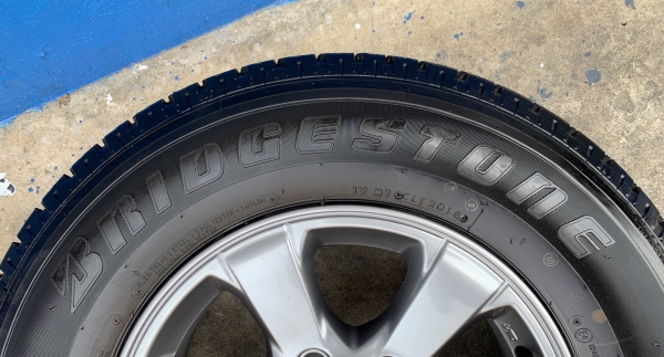 ล้อแม็ก ISUZU D-MAX X-Series ขอบ 16 สีรมดำแท้ พร้อมยางป้ายแดง Bridgestone 245-70-16 ปี 18 แม็กสวย ดอกยางเต็มๆ มีตุ่ม