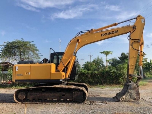 ขาย 1,050,000 บาท HYUNDAI  ROBEX 160-7 ทำงาน 3,990 ชม. เครื่องดี ปั้มแรง โช่หนา เอวแน่น ช่วงเต็ม สภาพ 3,990 ชม ไฟฟ้าครบ แอร์มี เอกสารเล่มทะเบียน  รถอยู่  นครปฐม โทร 0610710295  สนใจ รายการสินค้า อื่นๆ ที่ เว็ปไชค์ Truck2Hand https://www.truck2hand.com/ind