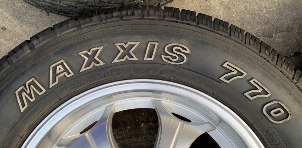 ล้อแม็ก 6รู139 TAM ขอบ 17 สีบอร์นเงิน พร้อมยาง 265-65-17 Maxxis ปลายปี 15