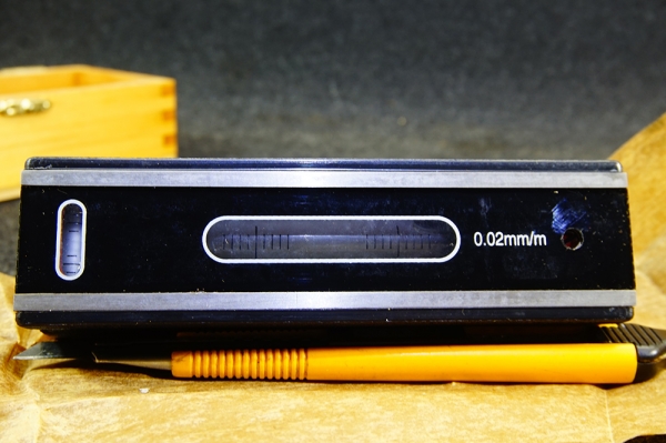 ระดับน้ำตั้งเครื่องจักร ยาว150มม VINCENT DIAMOND TOOL / MADE IN BELGIUM