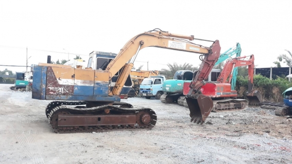 Komatsu PC 120-2 เครื่องปั๊มแรงดี เอวแน่น ช่วงล่างดี เอกสารซื้อขาย พร้อมใช้งาน