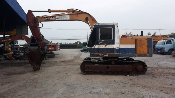 Komatsu PC 120-2 เครื่องปั๊มแรงดี เอวแน่น ช่วงล่างดี เอกสารซื้อขาย พร้อมใช้งาน