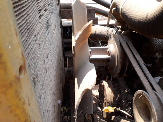 ขาย รถตัก SD20 เครื่อง 6BB1 145 แรงม้า รถใช้งานได้ปกติครับ