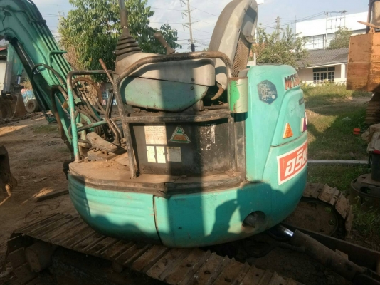 ขายรถแบคโฮ KOBELCO SK30SR มีระบบหัวแทก ราคา 250000 ขายรถแบคโฮ KOBELCO SK30SR มีระบบหัวแทก ราคา 250000