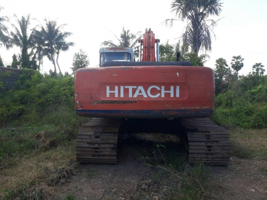 ขายรถแบคโฮ HITACHI EX200-2 เอกสารชุดจดทะเบียน ระบบไฟแมกปั๊ม ราคา 480000