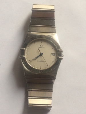 Omega constelletion quartz