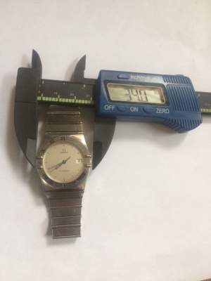 Omega constelletion quartz