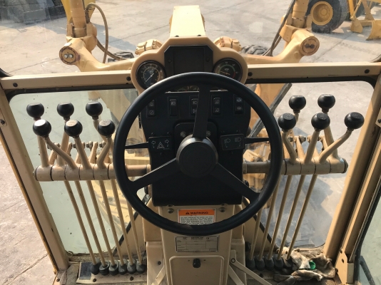 รถเกรด 140H #2ZK06014 ปี2001 นำเข้าตรงจาก USA พร้อมติดตั้ง Scarifier ครับ รถเกรด 140H #2ZK06014 ปี2001 นำเข้าตรงจาก USA พร้อมติดตั้ง Scarifier ครับ