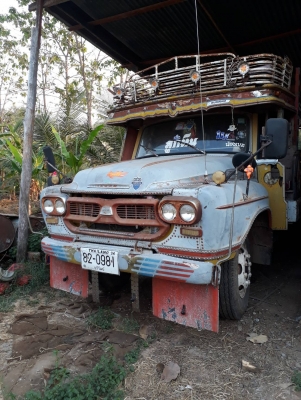 ขายรถเทเลอร์หัวยาว 200,000 บาท ด่วน  โทร 086-8090076