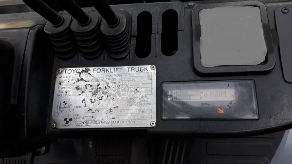 รถโฟล์คลิฟท์ 3.5 ตัน TOYOTA