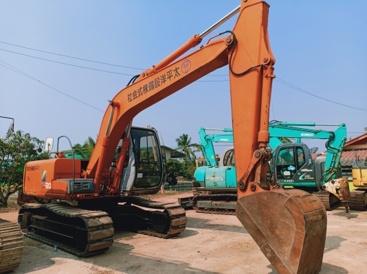 ขายจ้าHITACHI EX120-5เก่านอกแท้  สภาพสวย 6,xxxชั่วโมง  พร้อมใช้ โทร 089-3818694 จ๊อย