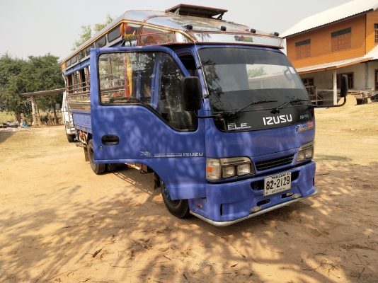 ขาย 6 ล้อโดยสาร isuzu 130 เเรงม้า เครื่องเทอร์โบ รถห้างเเท้ ยาว 4.3 เมตร สภาพสวย