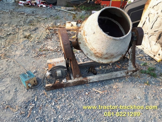 ขาย เครื่องโม่ปูน เครื่องผสมปูน ไฟ 110 โวลท์ เก่าญี่ปุน ชม VDO ได้ครับ ราคา 16,000 ขาย เครื่องโม่ปูน เครื่องผสมปูน ไฟ 110 โวลท์ เก่าญี่ปุน ชม VDO ได้ครับ ราคา 16,000