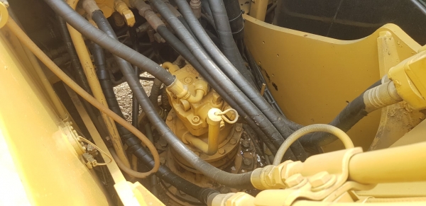 CATERPILLAR 315D L (086-5003800 ท่าม่วงแทรกเตอร์)