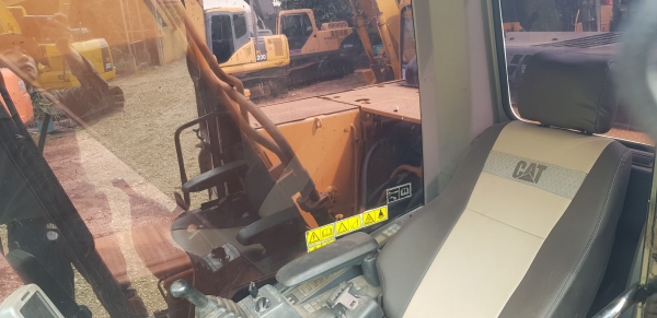 CATERPILLAR 315D L (086-5003800 ท่าม่วงแทรกเตอร์)