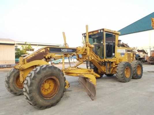 ถึงไทยแล้ว 140H#2ZK03187 ตรงจาก USA พร้อมสแคริไฟหน้า ยางสวย ราคาดี 092-929-9942 ธีรเทพครับ